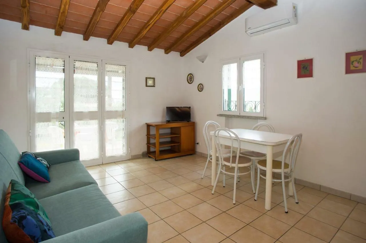 Aparthotel Il Poggio Marcuccio Lacona