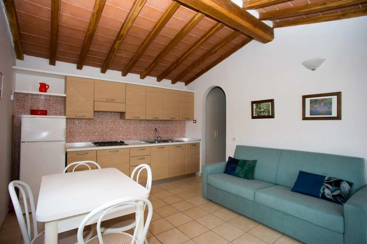 Aparthotel Il Poggio Marcuccio Lacona